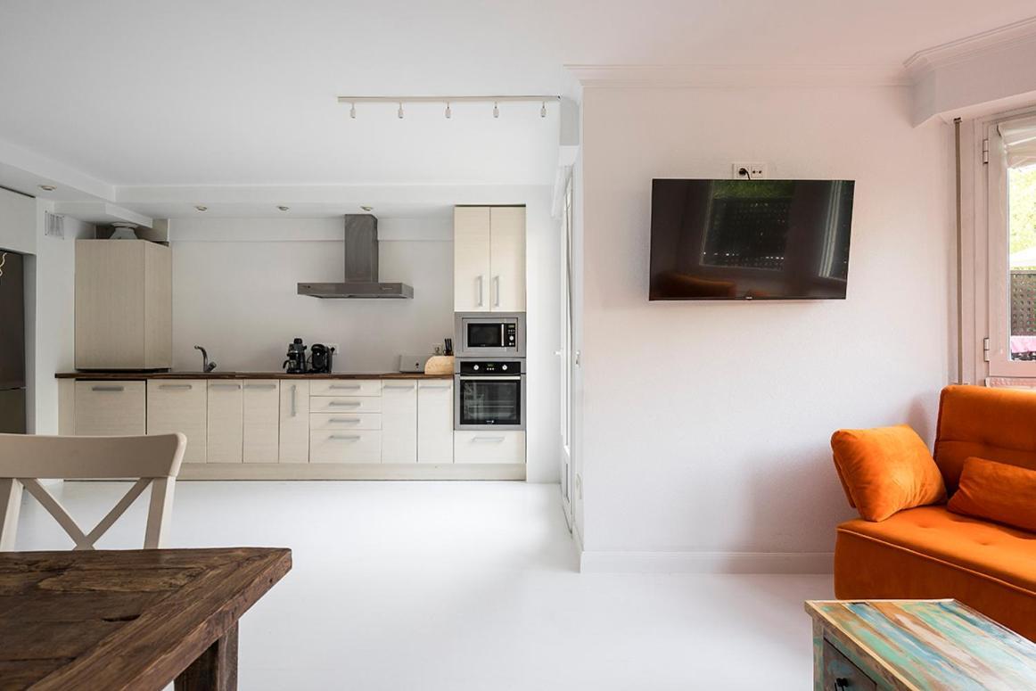 New Apartment & Terrace. Steps To Ondarreta Beach Añorga-Lugariz المظهر الخارجي الصورة