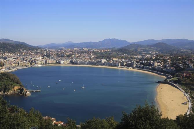 New Apartment & Terrace. Steps To Ondarreta Beach Añorga-Lugariz المظهر الخارجي الصورة